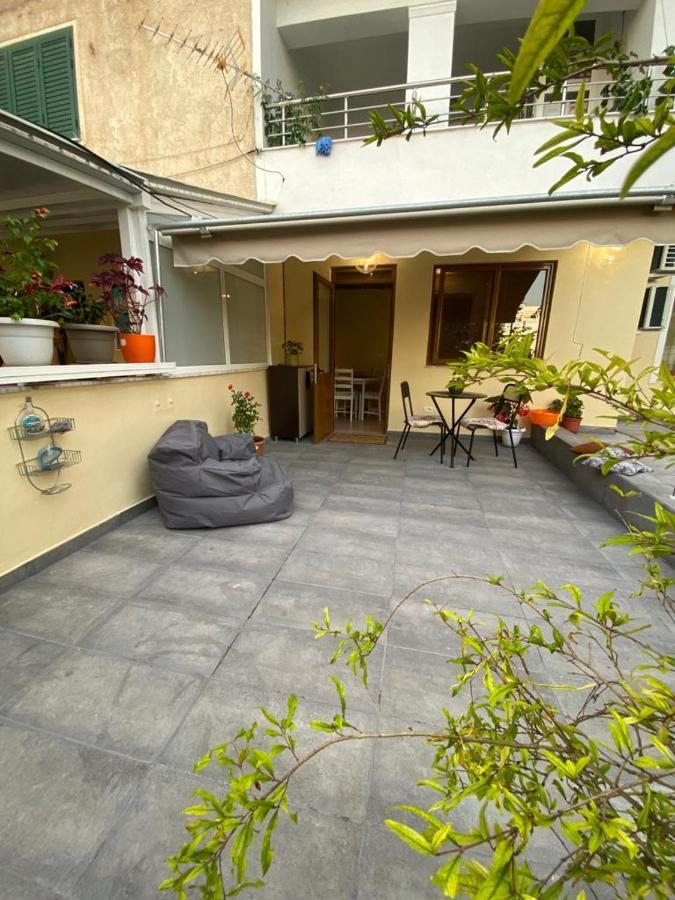 Saranda Beach Apartment المظهر الخارجي الصورة