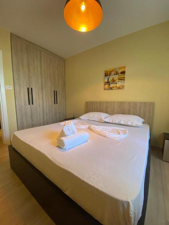 Saranda Beach Apartment المظهر الخارجي الصورة